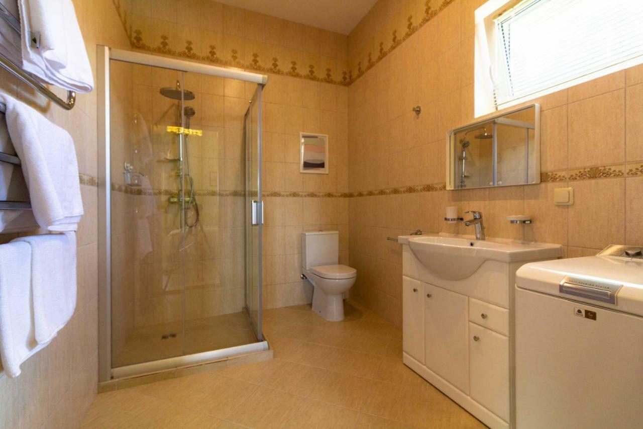 Vila Estate パランガ エクステリア 写真